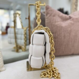 Padded chunky chain bottega veneta - immagine 5