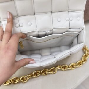 Padded chunky chain bottega veneta - immagine 9