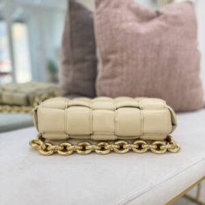 Padded chunky chain bottega veneta - immagine 6