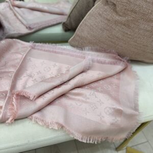 Scialle LV rosa - immagine 3