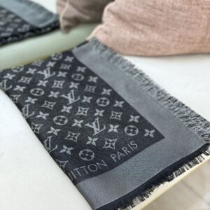 Scialle LV nero shine - immagine 1