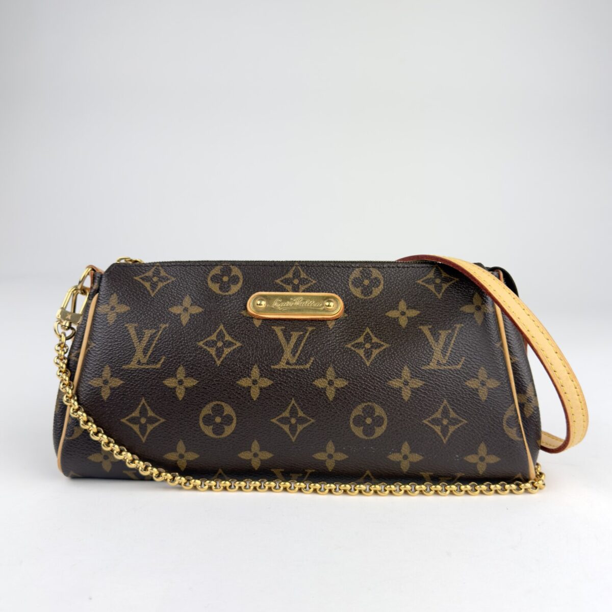 Pochette eva Louis Vuitton 1